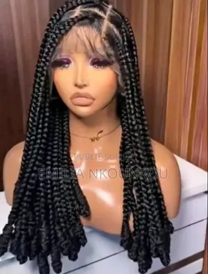 Perruque Tresse Disponible Sur Commande À Brazzaville