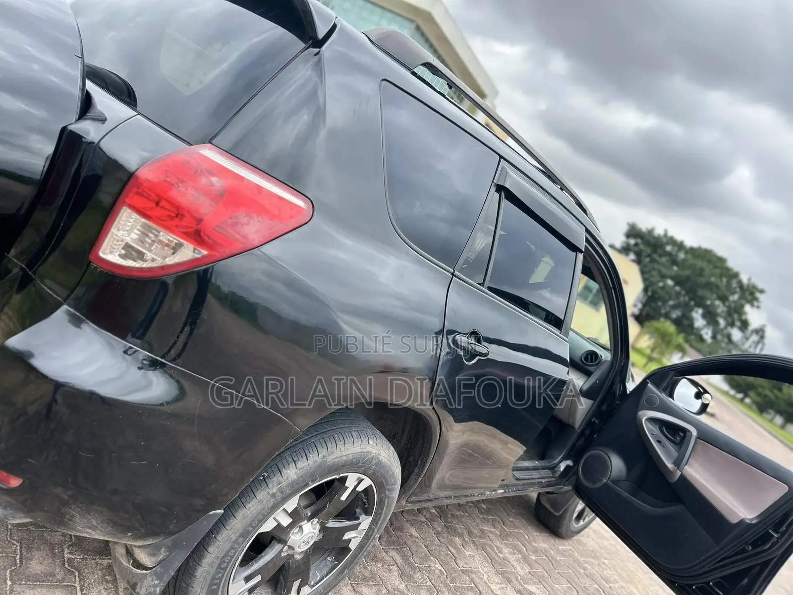 Toyota RAV4 2001 Noir