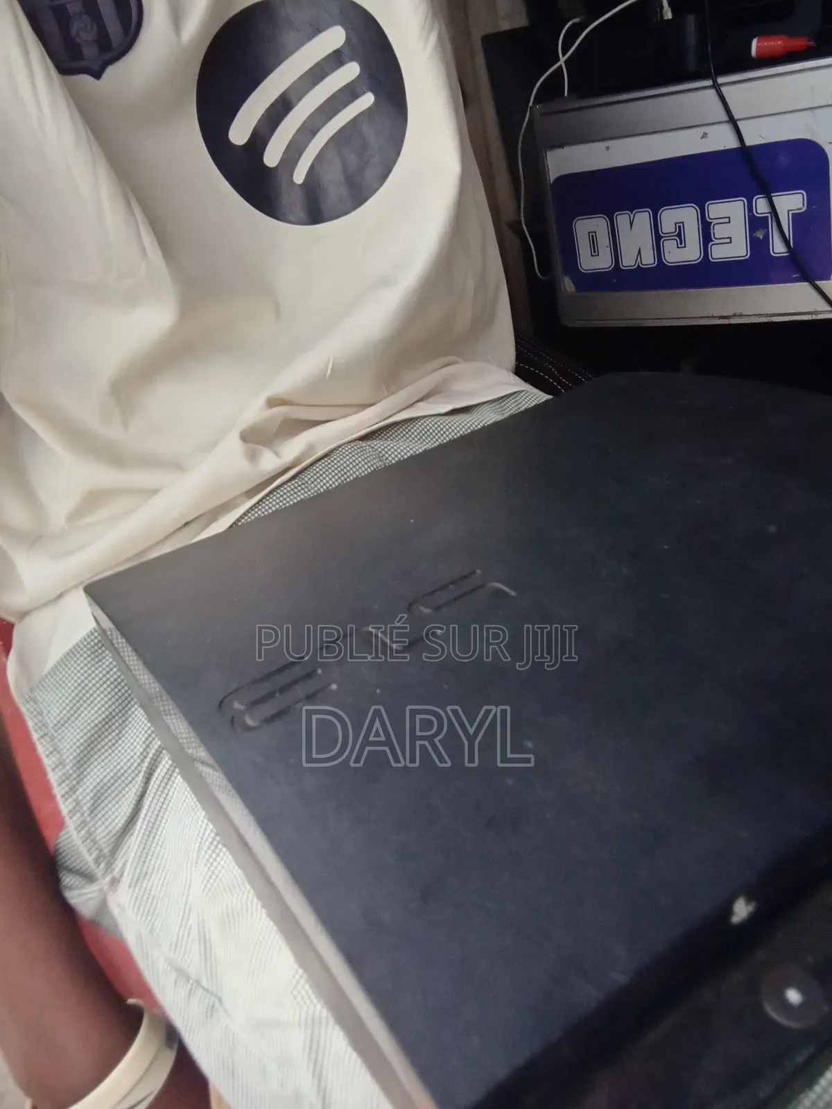 Ps3 , 8jeux Et Une Manette