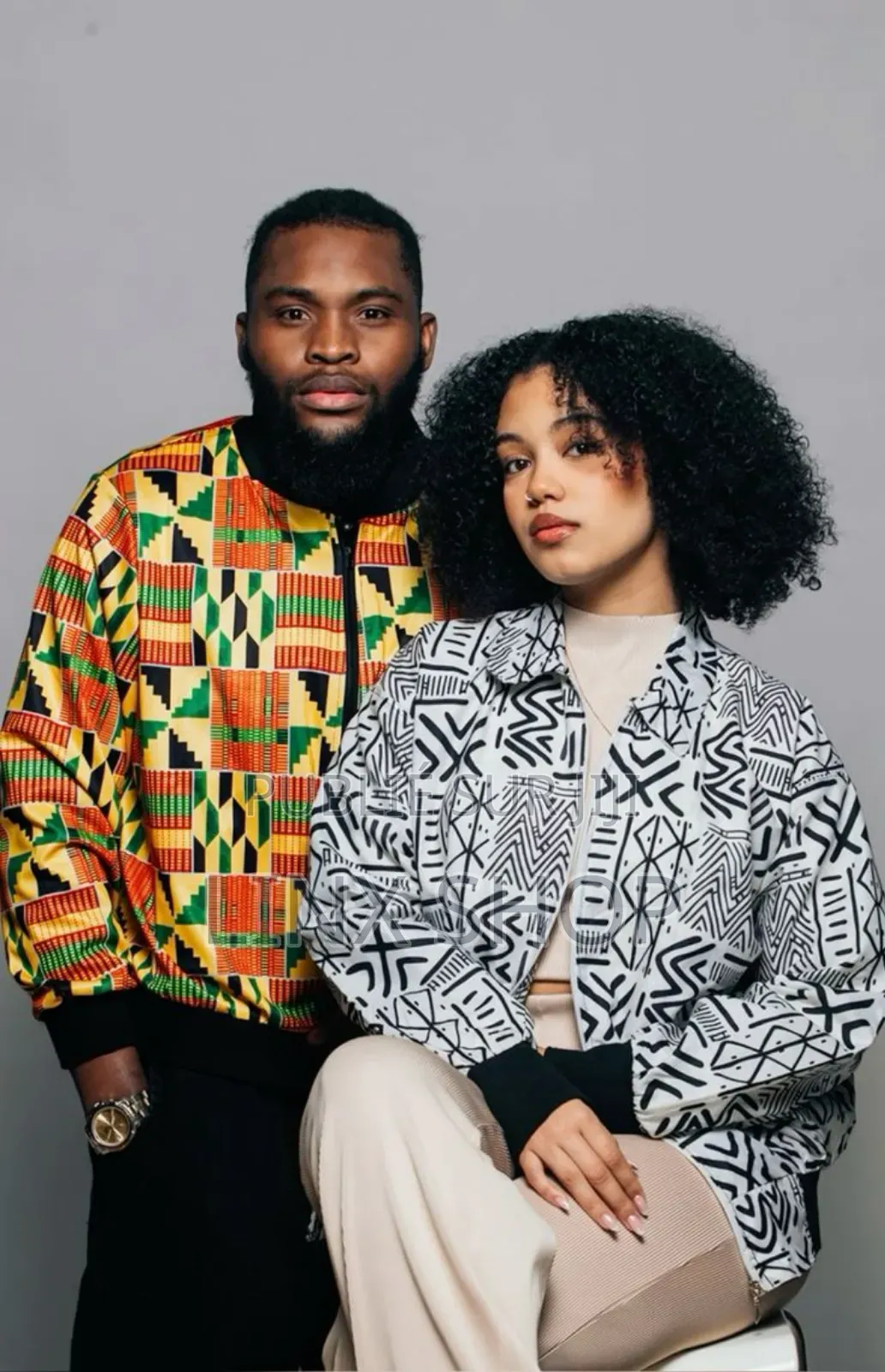 Des Vestes Sur Mesure À Base De Bogolan