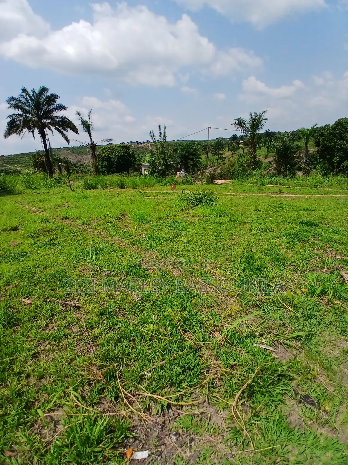 D'emi Parcelle À Vendre