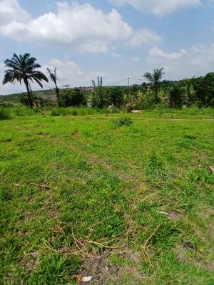 D'emi Parcelle À Vendre