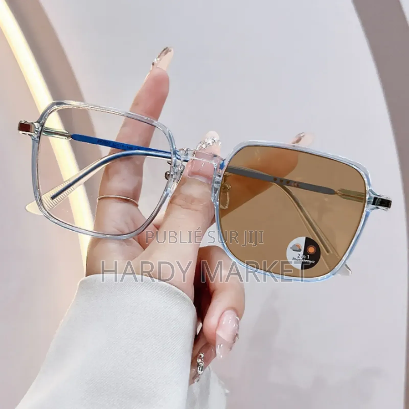 Lunettes Photochromiques, Contre Les Rayons Soleils, Et Très Stylées