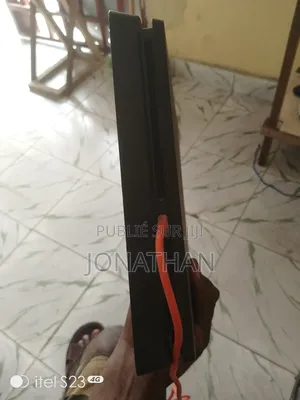 Console Sony en Bon État Avec Hdmi