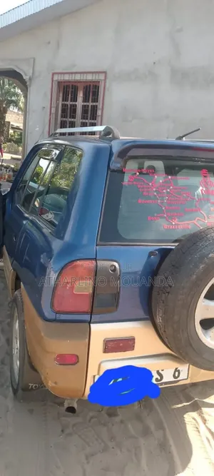 Toyota RAV4 Automatic 2002 Bleu