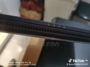 Ordinateur portable HP Omen 15-ce0xx 8GB Nvidia HDD+SSD 1T