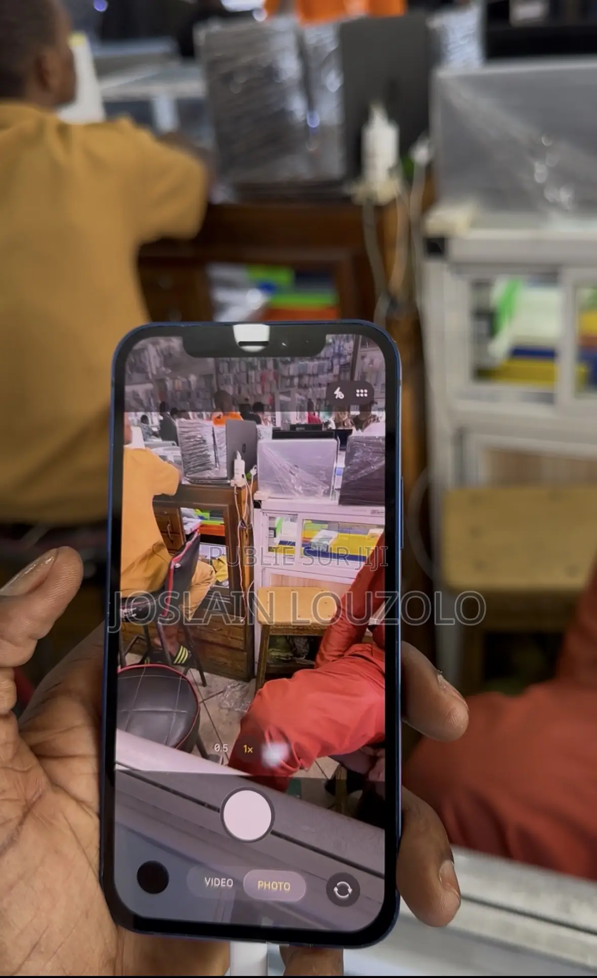 Nouveau Apple iPhone 12 64 GB Bleu