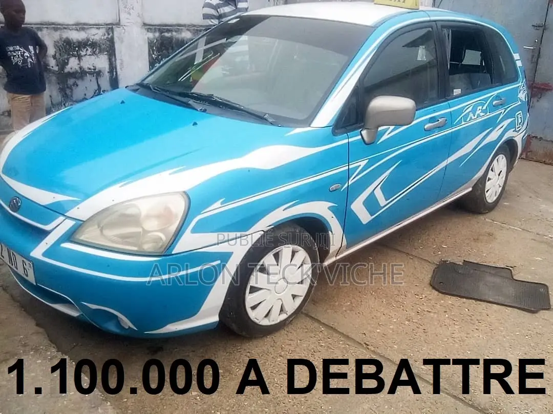 Suzuki Liana 2004 Bleu