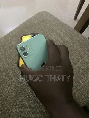 Nouveau Apple iPhone 11 64 GB Vert