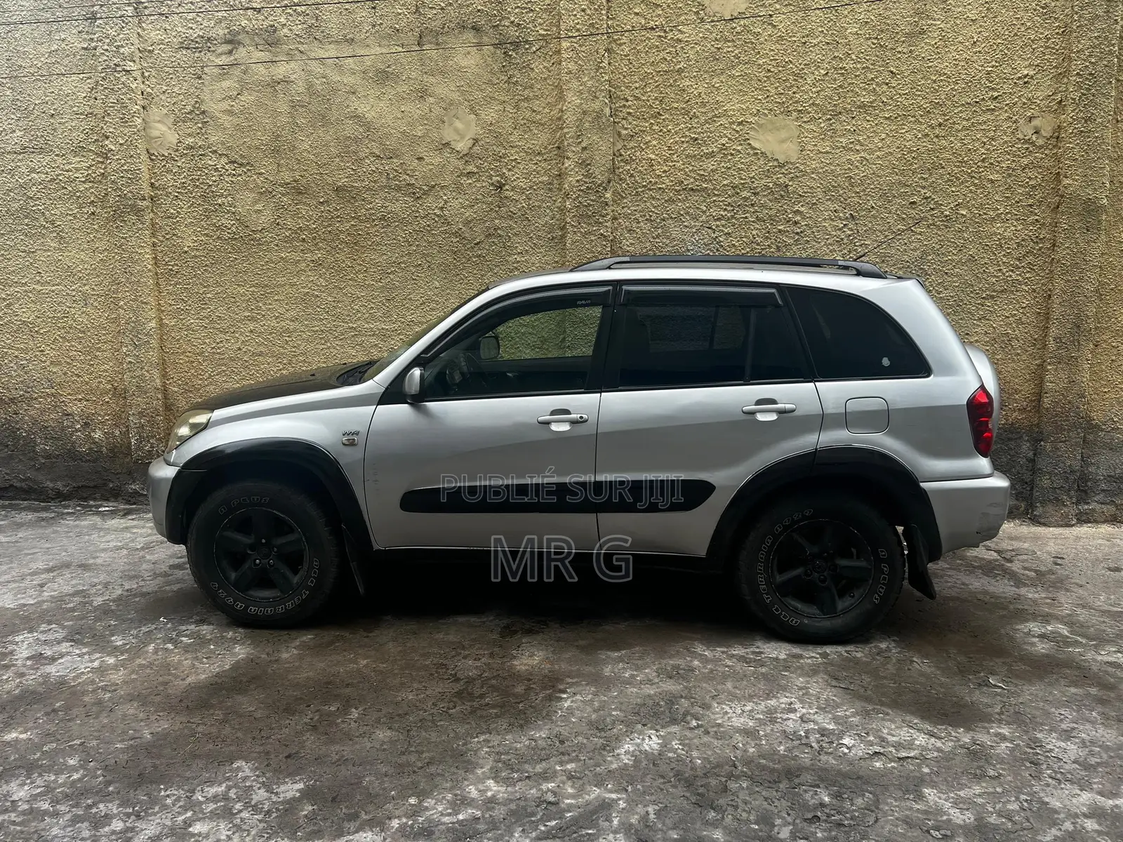 Toyota RAV4 2.0 4x4 2005 Gris