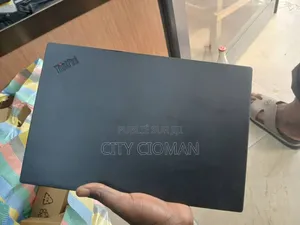 Nouveau Lenovo ThinkPad X1 Carbon 8GB Intel Core i5 SSD 512GB