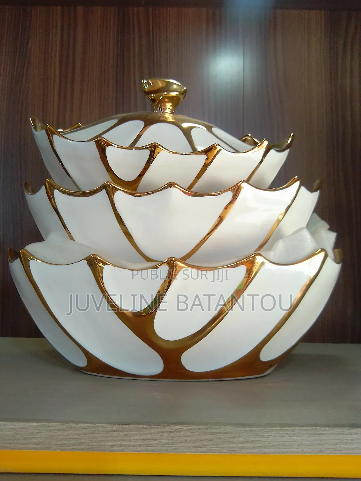 Set De Bols Et Soupières Élégants Blanc Et Doré – Qualité Premium