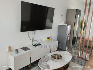 Logements Meublés Avec Piscine – Mpita