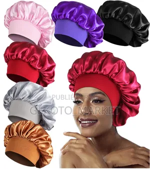 Bonnet De Nuit en Satin