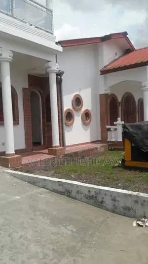 Villa Situé Au Centre Ville