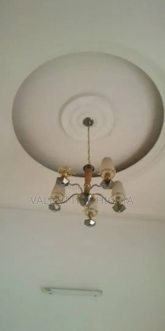 Villa Situé Au Centre Ville