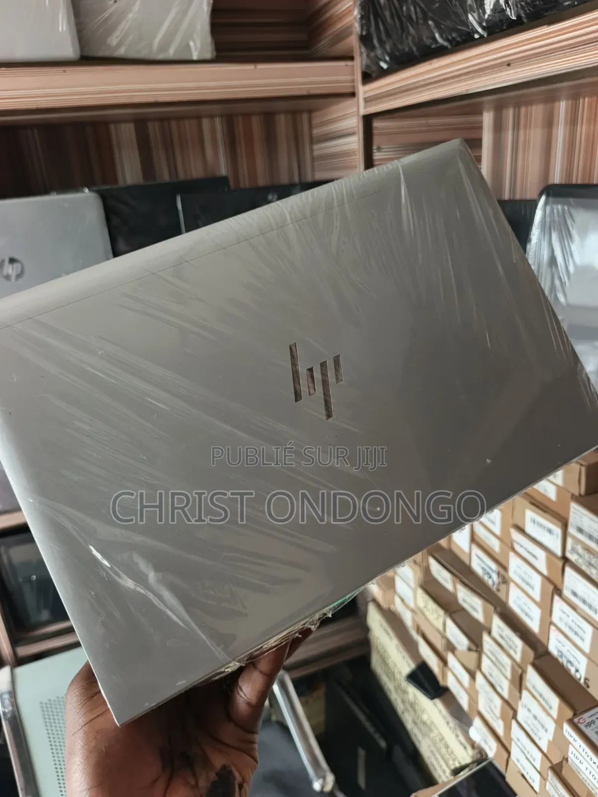 Ordinateur portable HP 240 G5 8GB Intel Core i5 SSD 512GB