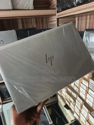 Ordinateur portable HP 240 G5 8GB Intel Core i5 SSD 512GB