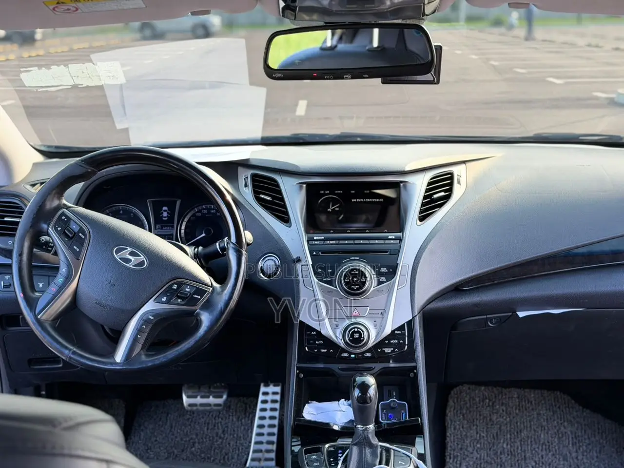 Hyundai Grandeur 2014 Noir