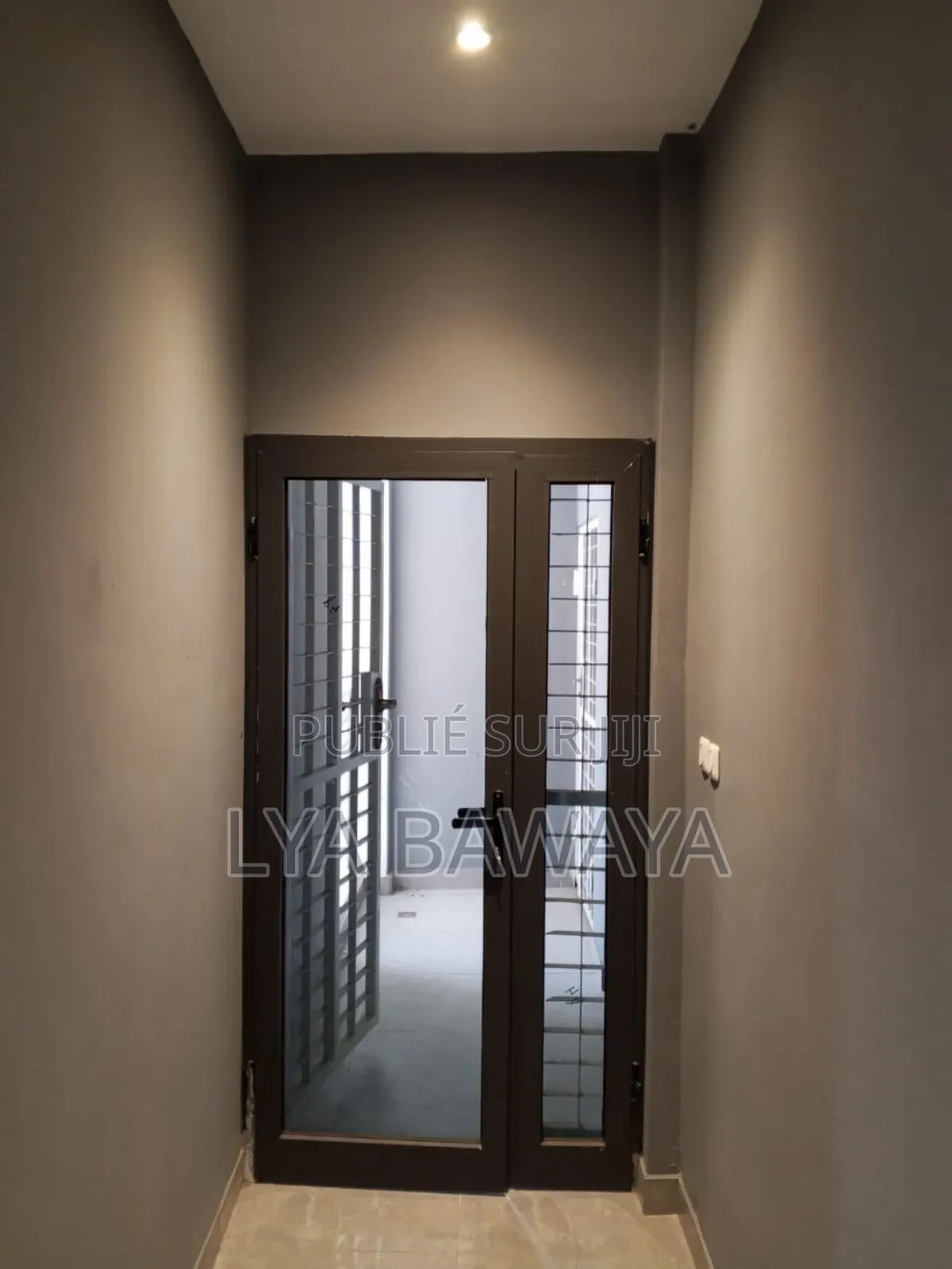 2chbre Appartement-terrasse dans Aps Immo :, Moungali à Louer