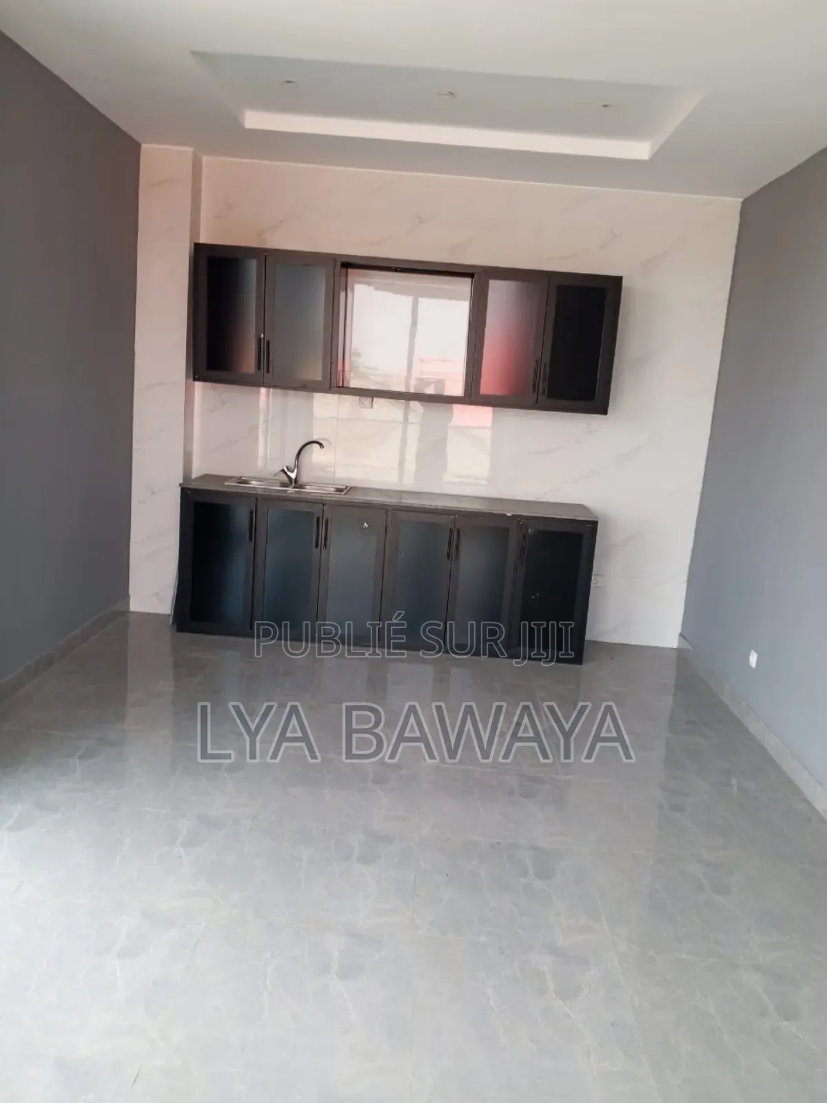 2chbre Appartement-terrasse dans Aps Immo :, Moungali à Louer