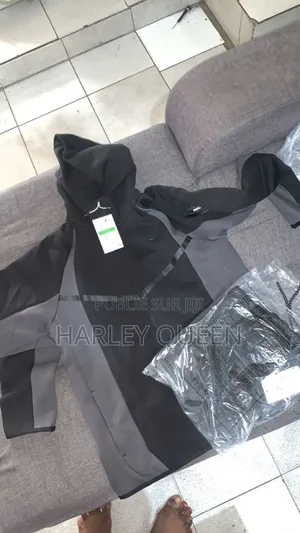 A Vendre,Prix Discutable