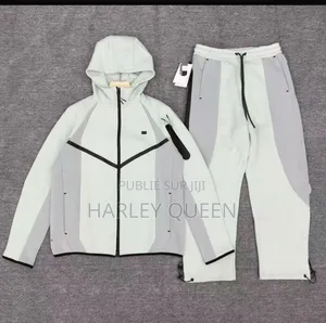 A Vendre,Prix Discutable