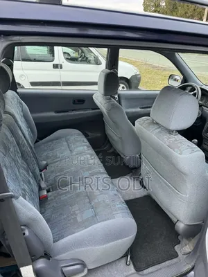 Toyota Picnic 1999 Bleu