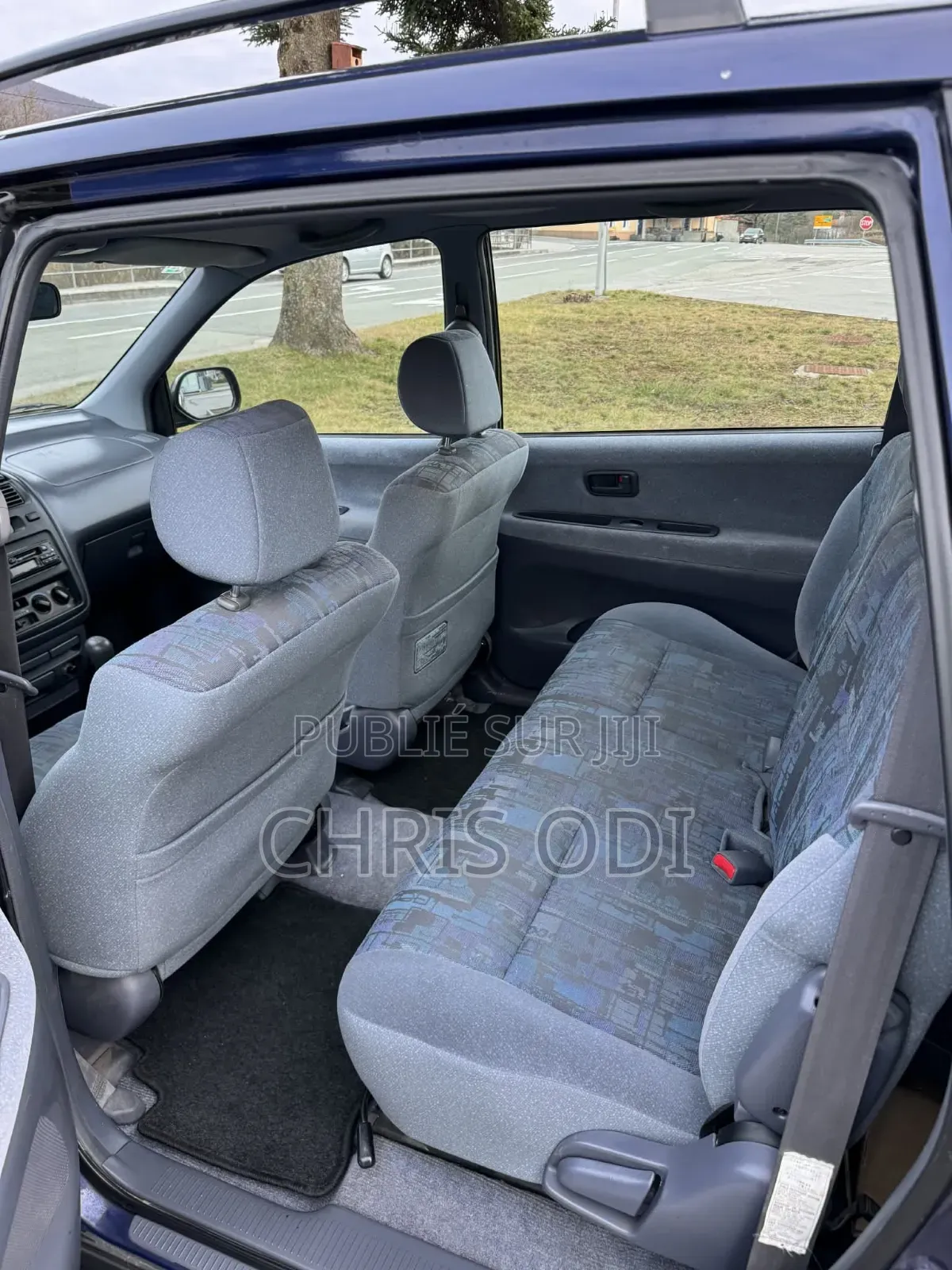 Toyota Picnic 1999 Bleu