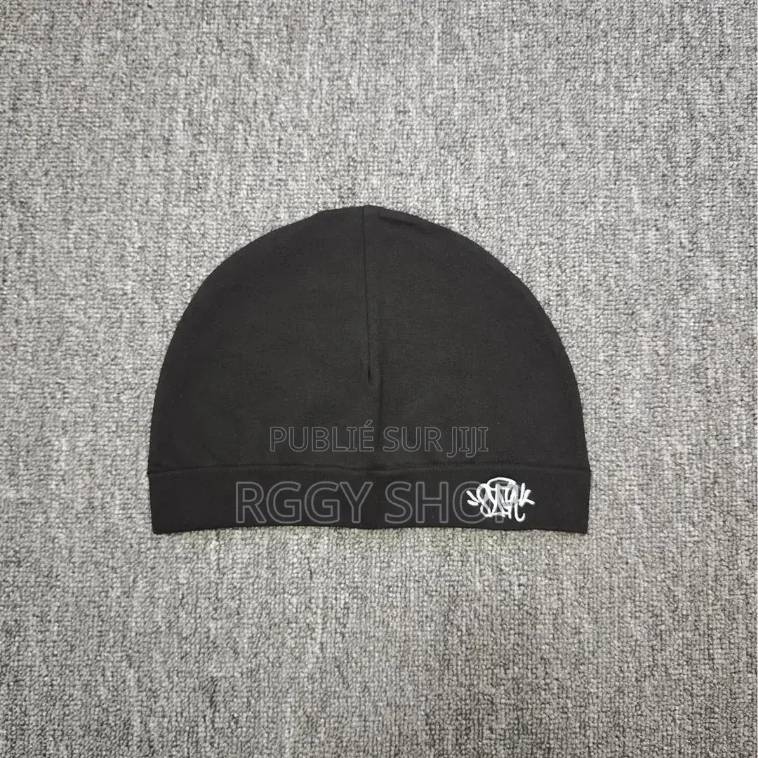 Bonnet Syna World