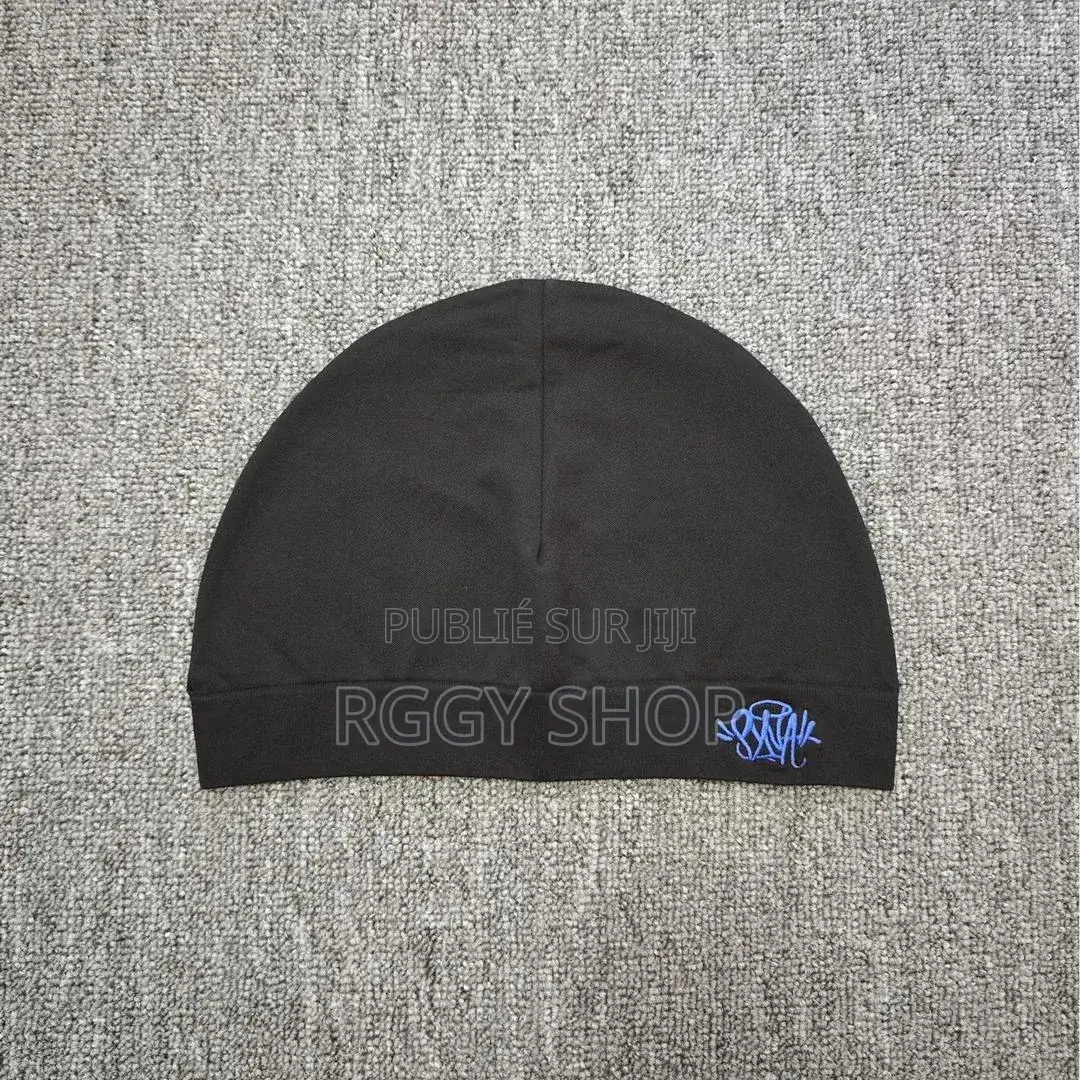 Bonnet Syna World