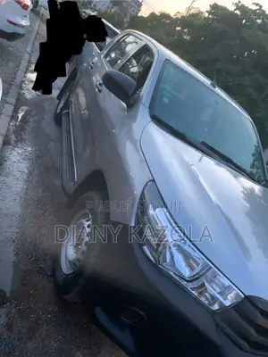 Toyota Hilux 2017 Gris