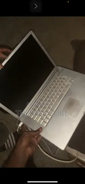 Ordinateur portable Apple MacBook 2006 18GB Apple M1 HDD 700GB