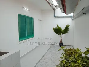 1chbre Chambre et salon dans Diaz Immo, Mongo-Mpoukou à Louer