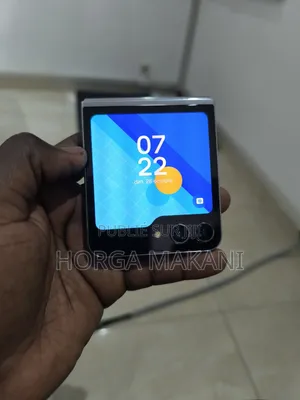 Nouveau Samsung Galaxy Z Flip 5 256 GB Noir