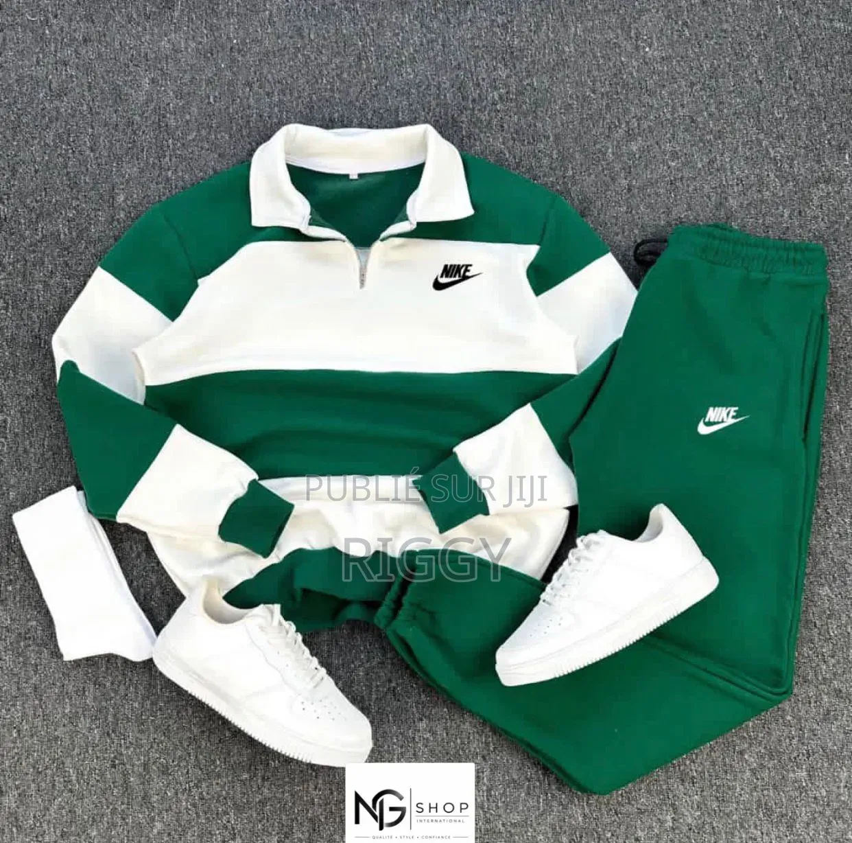 Ensemble Nike Chic Et Élégant