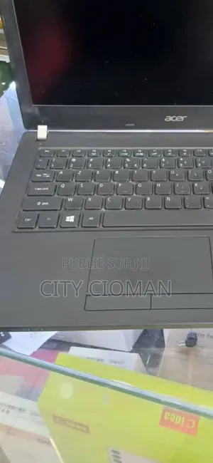 Nouveau Ordinateur portable Toshiba A30 8GB Intel Core i5 SSD 256GB