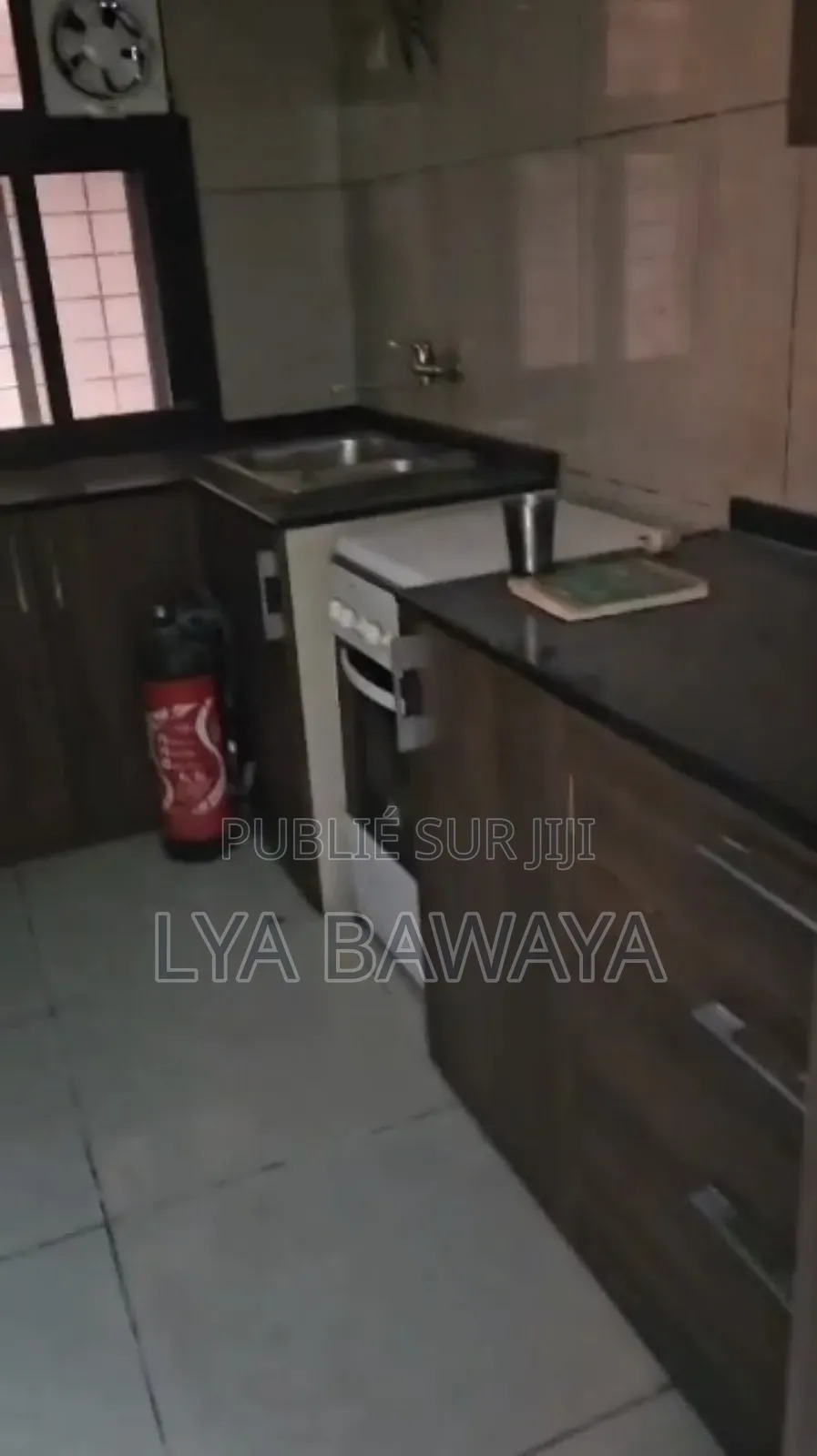 2chbre Blocs d'appartements dans Aps Location, Bacongo à Louer