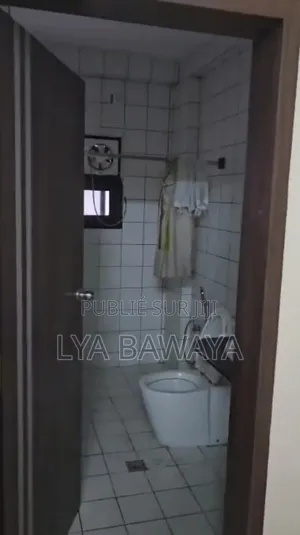 2chbre Blocs d'appartements dans Aps Location, Bacongo à Louer