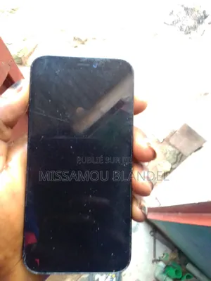 Apple iPhone 12 256 GB Noir