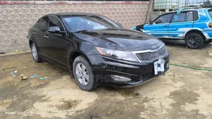Kia K5 2011 Noir