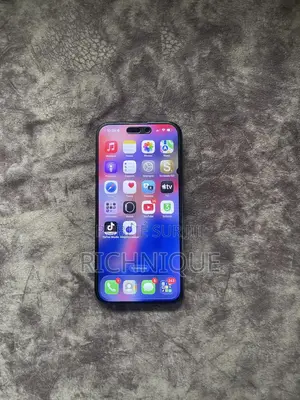 Apple iPhone 15 Pro 128 GB Noir