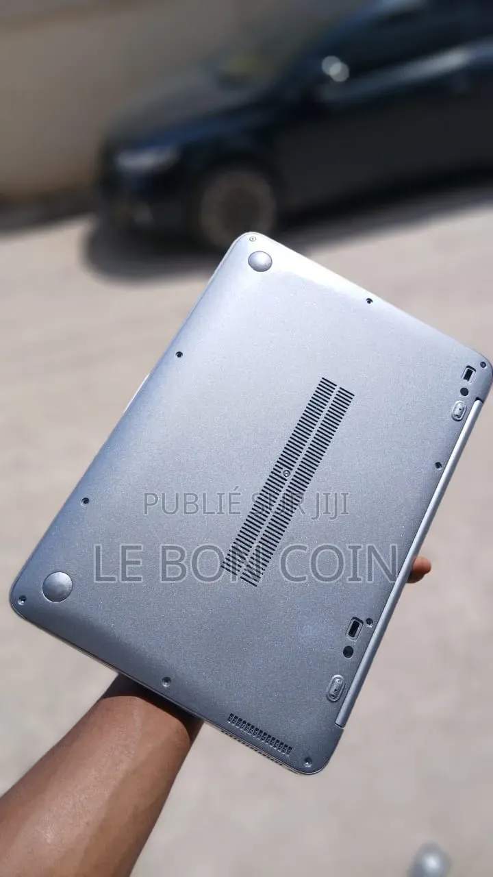 Nouveau HP EliteBook 1040 8GB Intel Core i5 SSD 256GB