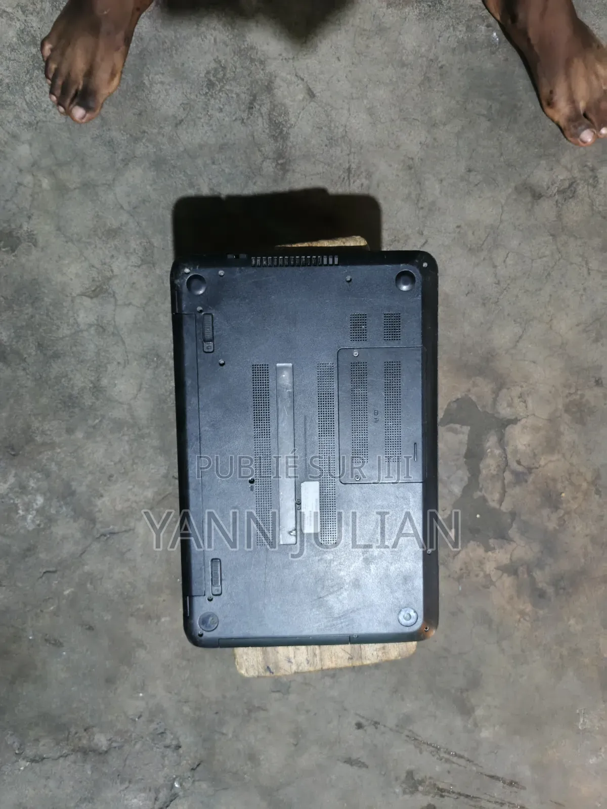 Ordinateur portable HP 14-dq1025cl 16GB Intel Core i7 HDD+SSD 700GB