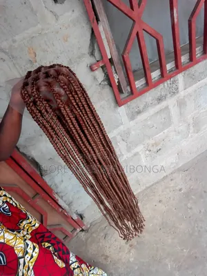 Perruques De Bonne Qualité.