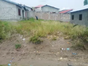 Demi Parcelles Avendre