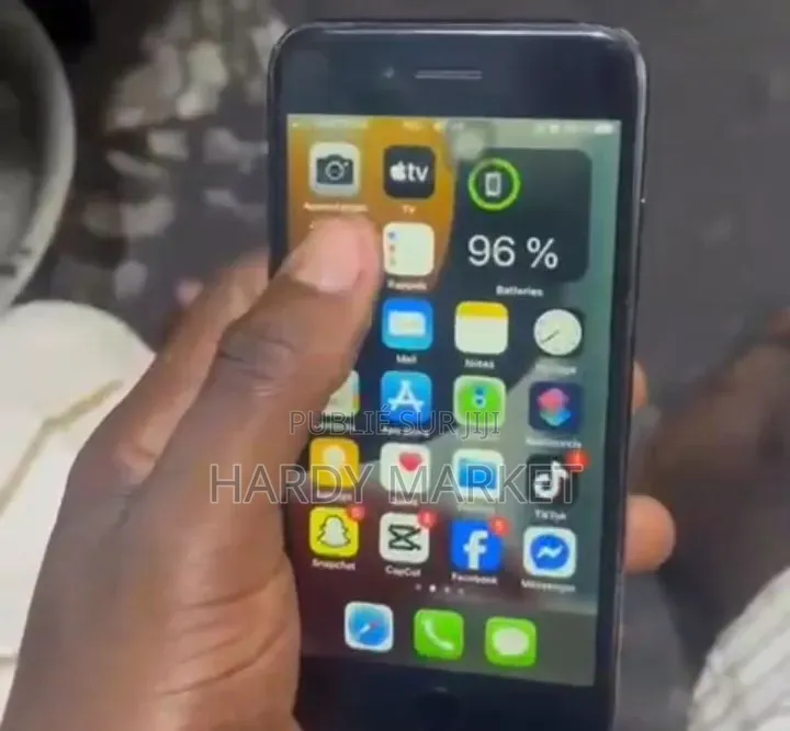 Apple iPhone 7 32 GB Noir