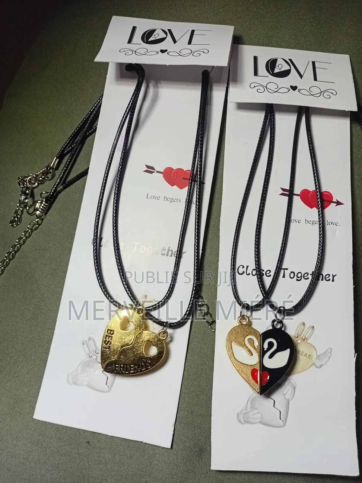 Chaînette Des Amoureux