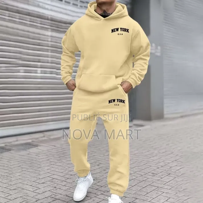 Complet Pull Lourd État Neuf 25.000fc Légèrement Discutable