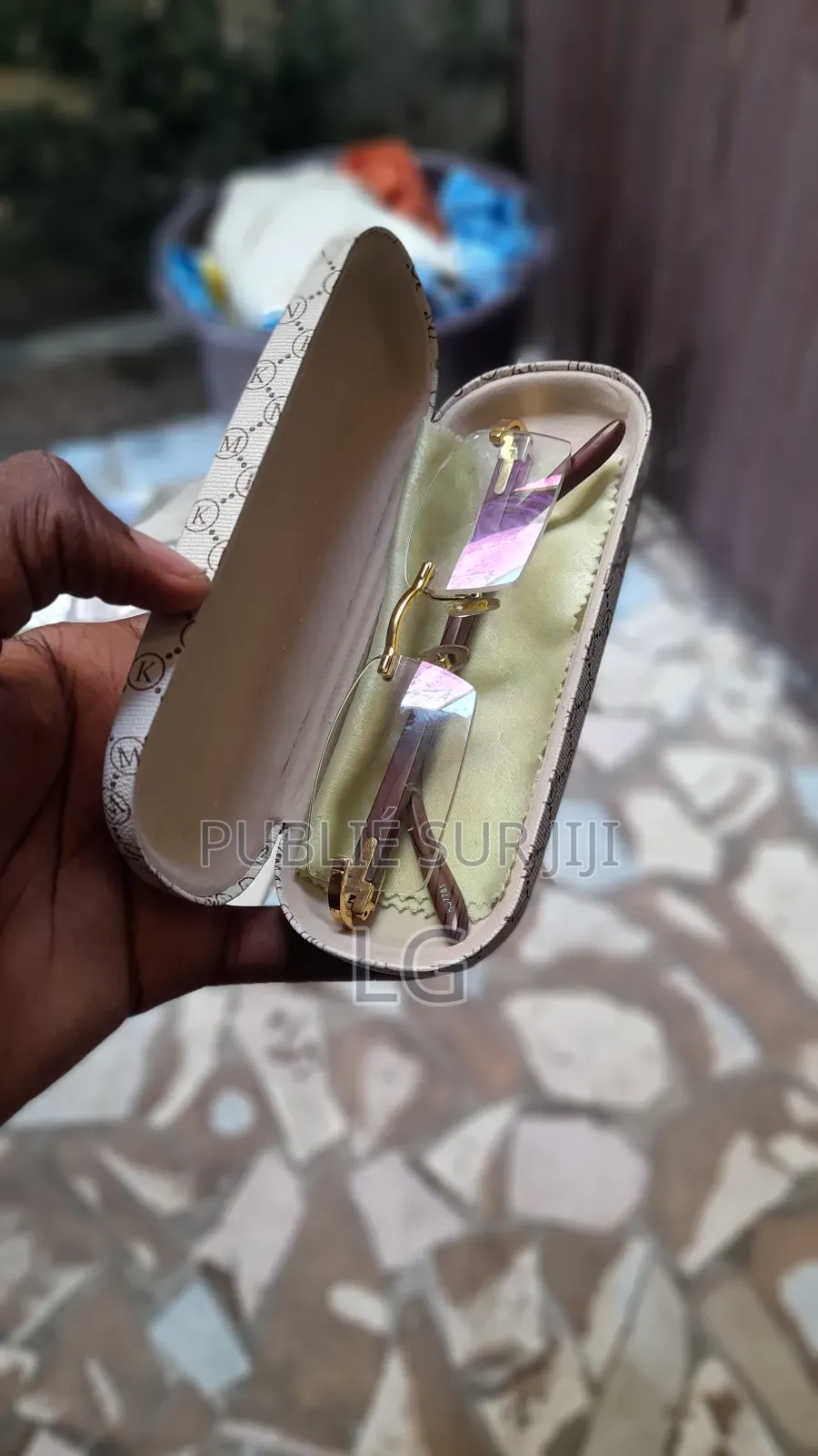 Lunette Cartier Originale Et Boîtier + Tissus Nettoyant